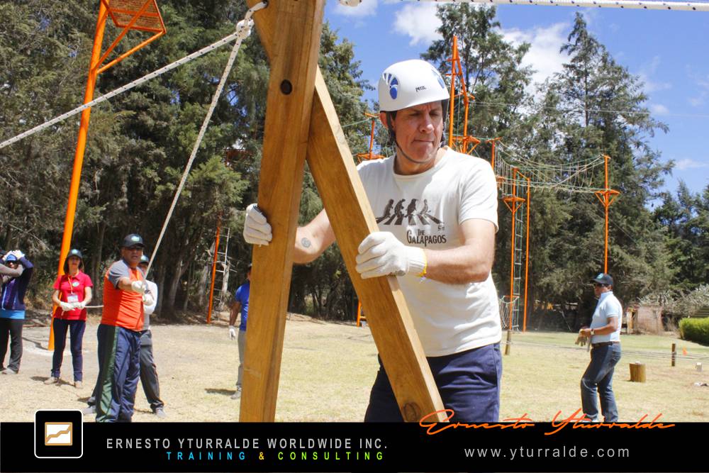 Talleres de Cuerdas Nicaragua Team Building, programas corporativos outdoor para desarrollar las nuevas habilidades de tus equipos de trabajo remotos frente a los cambios